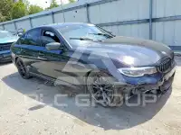 2021 BMW 330 фото