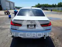 2021 BMW 330 фото