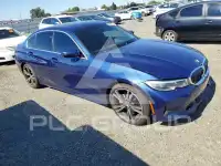 2021 BMW 330 photo