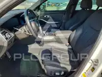 2021 BMW 330 photo