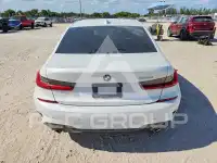 2021 BMW 330 photo