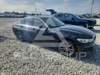 2021 BMW 330 фото