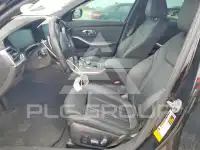 2021 BMW 330 фото