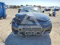 2021 BMW M4 photo