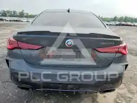 2021 BMW M4 photo