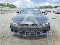 2021 BMW M4 photo