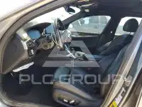 2021 BMW 530 фото