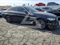 2021 BMW 530 фото