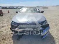 2021 BMW 530 фото