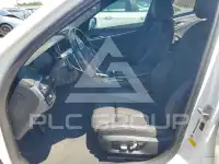 2021 BMW 540 фото