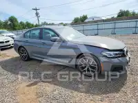 2021 BMW 540 фото