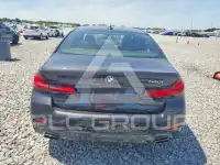 2021 BMW 540 фото
