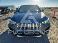 2021 BMW X1 photo