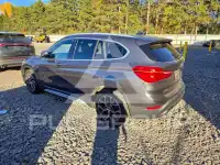 2021 BMW X1 фото