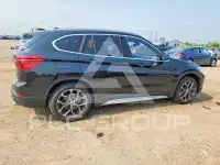 2021 BMW X1 фото