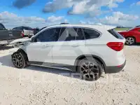 2021 BMW X1 фото
