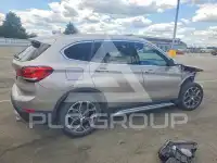 2021 BMW X1 photo