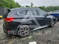 2021 BMW X1 фото