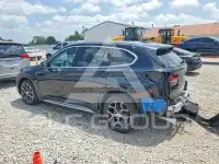 2021 BMW X1 фото