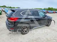 2021 BMW X1 фото