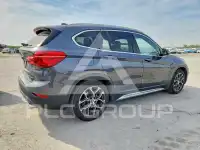 2021 BMW X1 фото