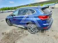 2021 BMW X1 фото