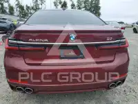2021 BMW 750 photo