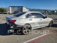 2021 BMW 330 photo