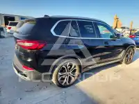 2021 BMW X5 фото