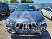 2021 BMW X5 photo