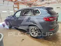 2021 BMW X5 фото