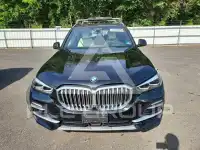 2021 BMW X5 photo