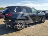 2021 BMW X5 photo