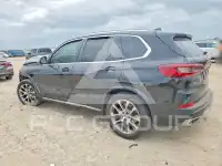2021 BMW X5 photo