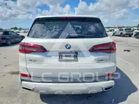 2021 BMW X5 фото