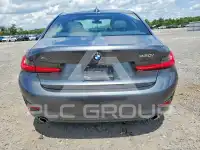 2021 BMW 330 photo