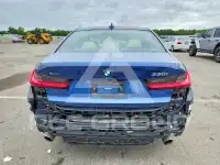 2021 BMW 330 фото