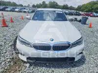 2021 BMW 330 фото