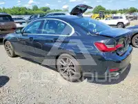 2021 BMW 330 photo