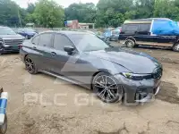 2021 BMW 330 фото
