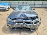 2021 BMW 330 фото