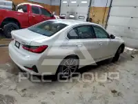 2021 BMW 330 photo