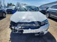 2021 BMW 330 фото