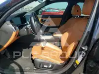 2021 BMW 330 фото