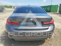 2021 BMW 330 photo