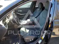 2021 BMW 330 фото
