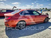 2021 BMW 330 фото