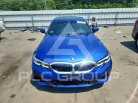 2021 BMW 330 photo