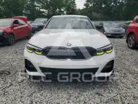 2021 BMW 330 photo