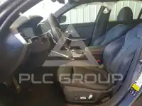 2021 BMW 330 фото